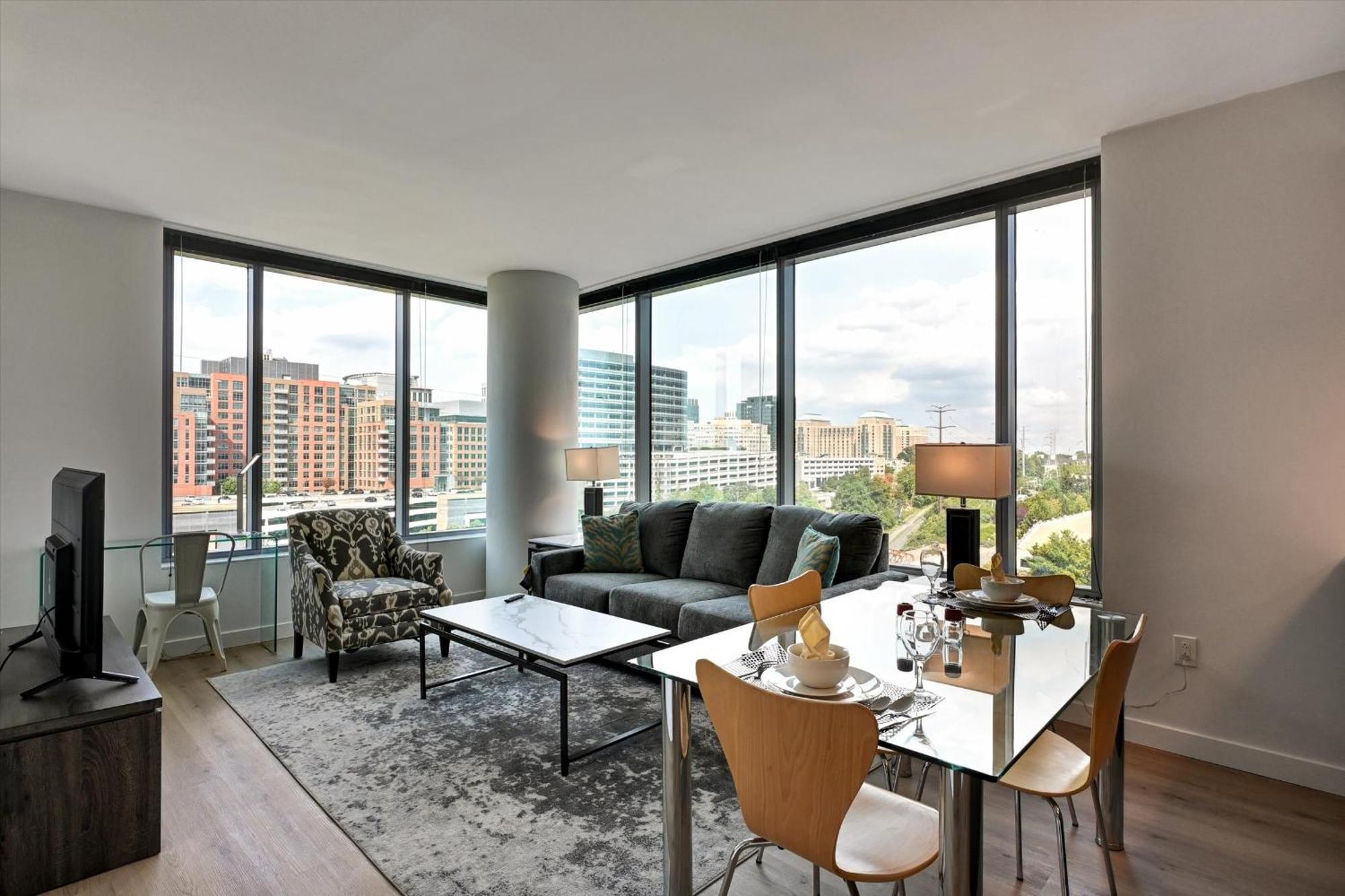 Global Luxury Suites At Town Center Рэстон Экстерьер фото
