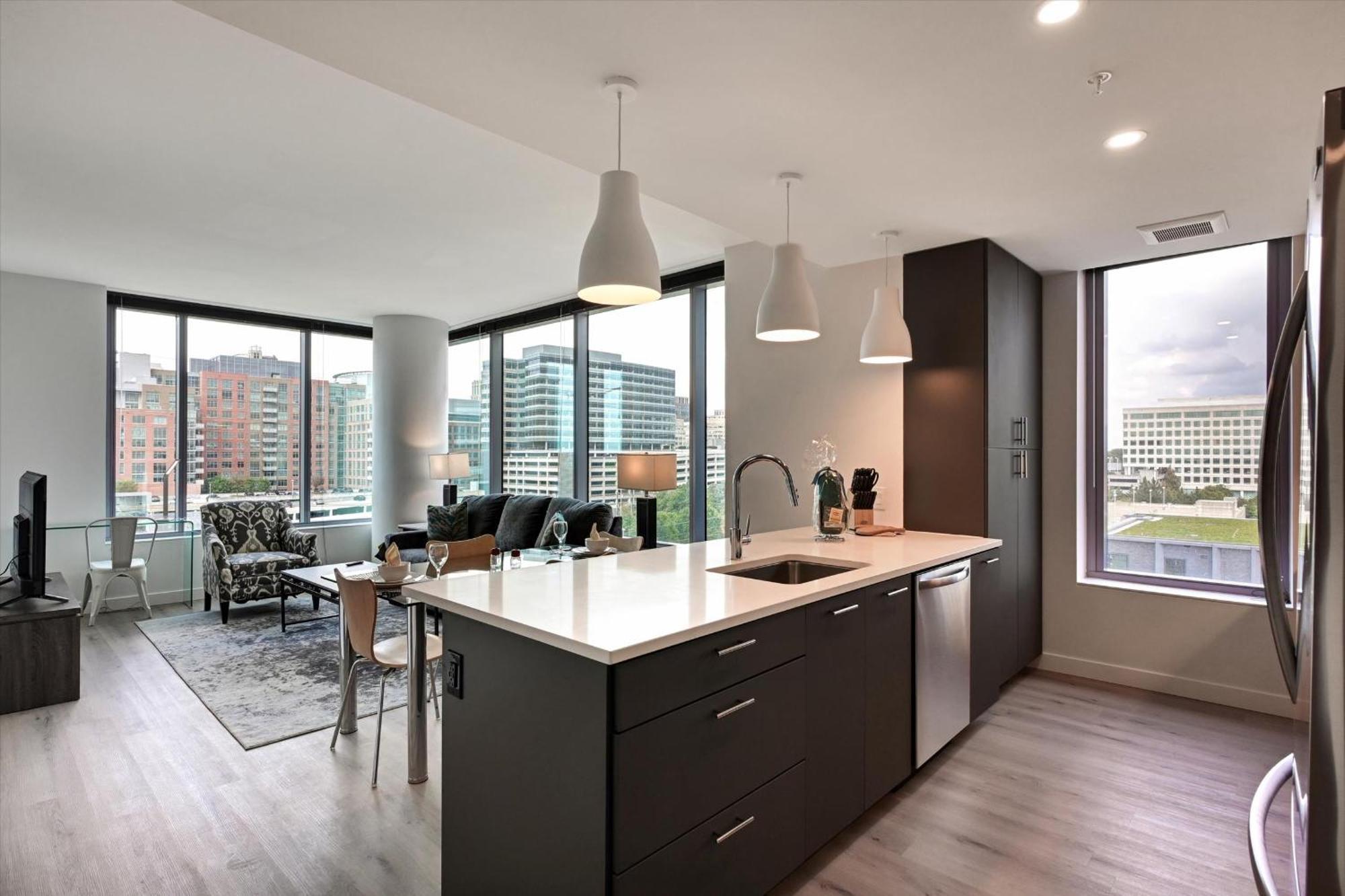 Global Luxury Suites At Town Center Рэстон Экстерьер фото