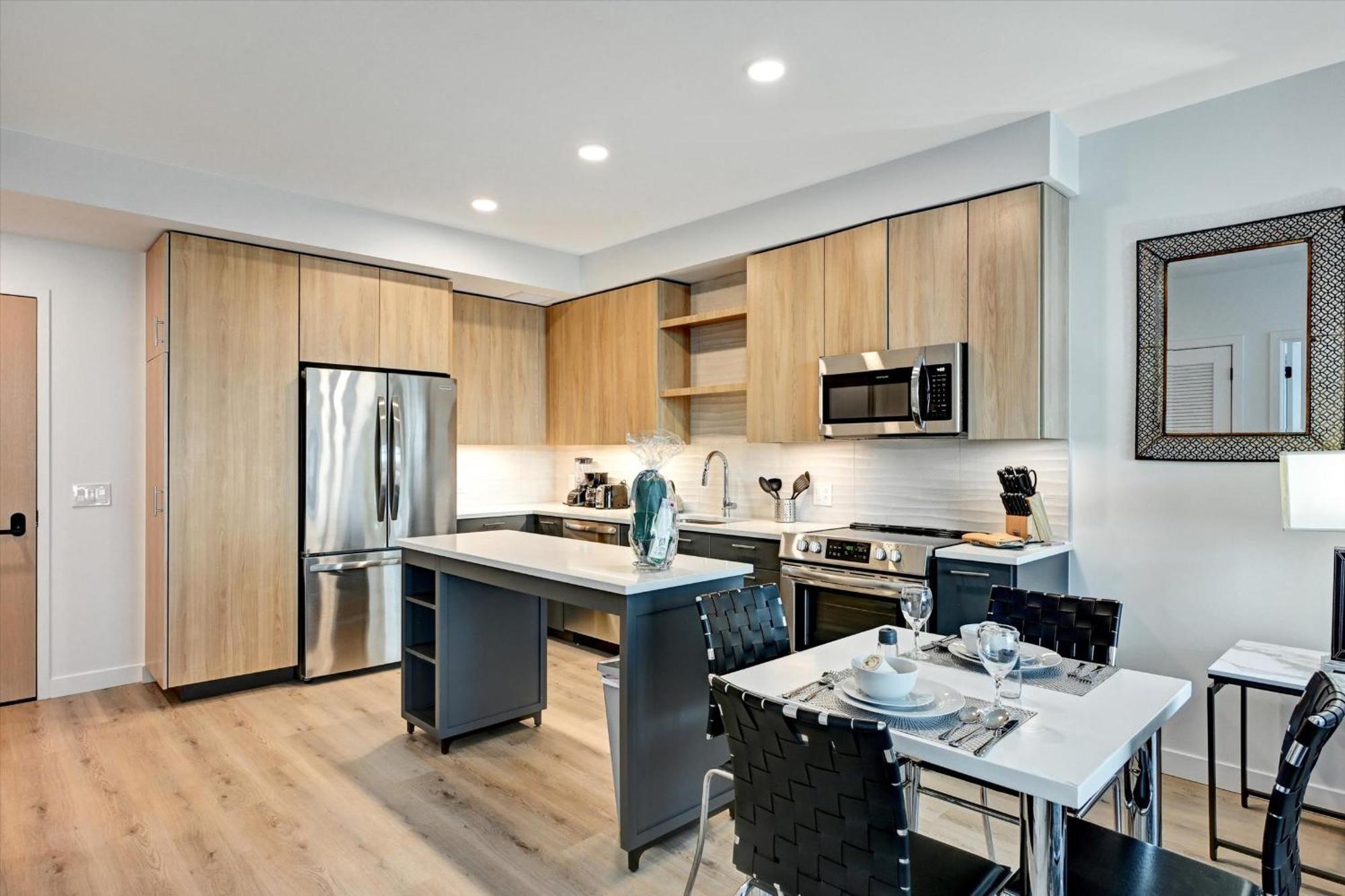 Global Luxury Suites At Town Center Рэстон Экстерьер фото